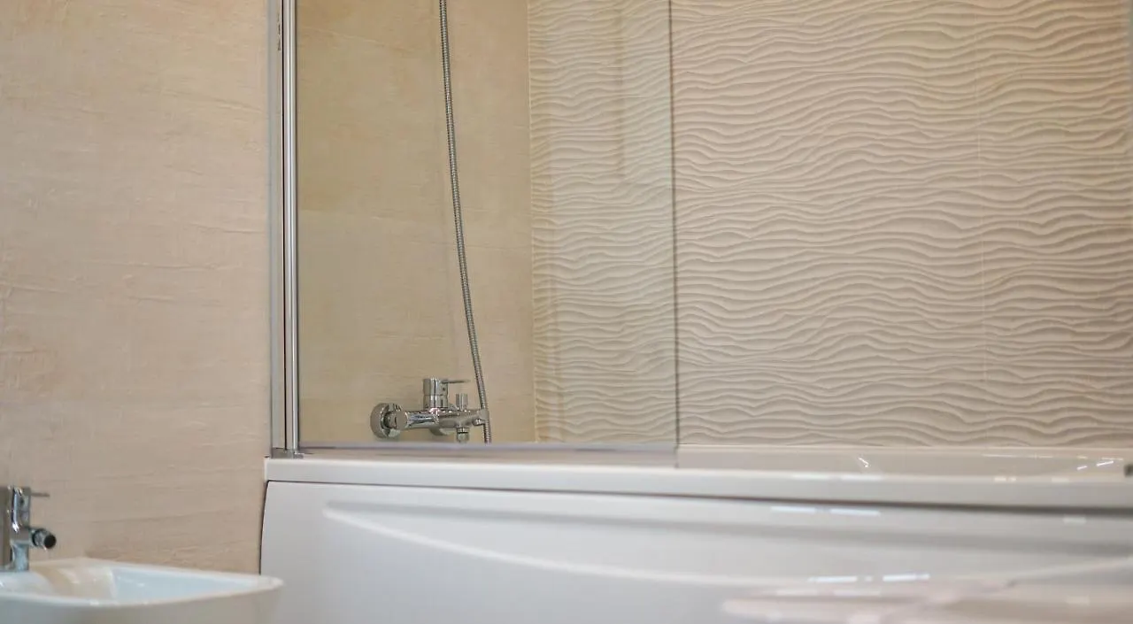 Stylish Apartment Near Beaches & City Center 拉哥斯