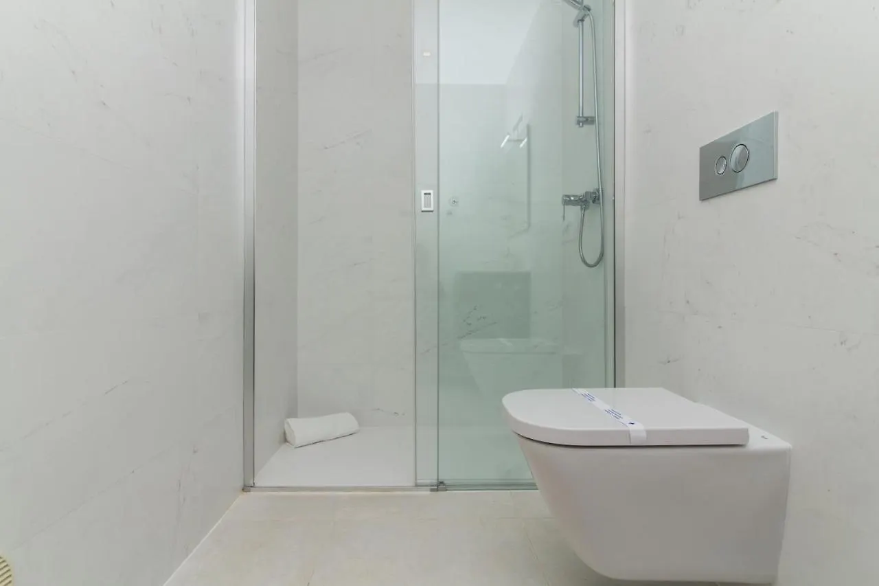 Stylish Apartment Near Beaches & City Center Lagos Portugal